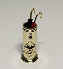 Paraplystander med paraplyer