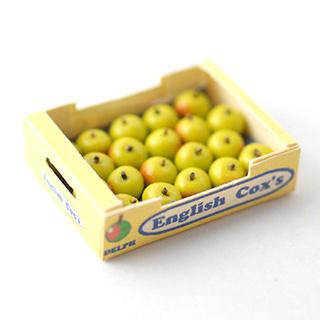 Æbler i kasse